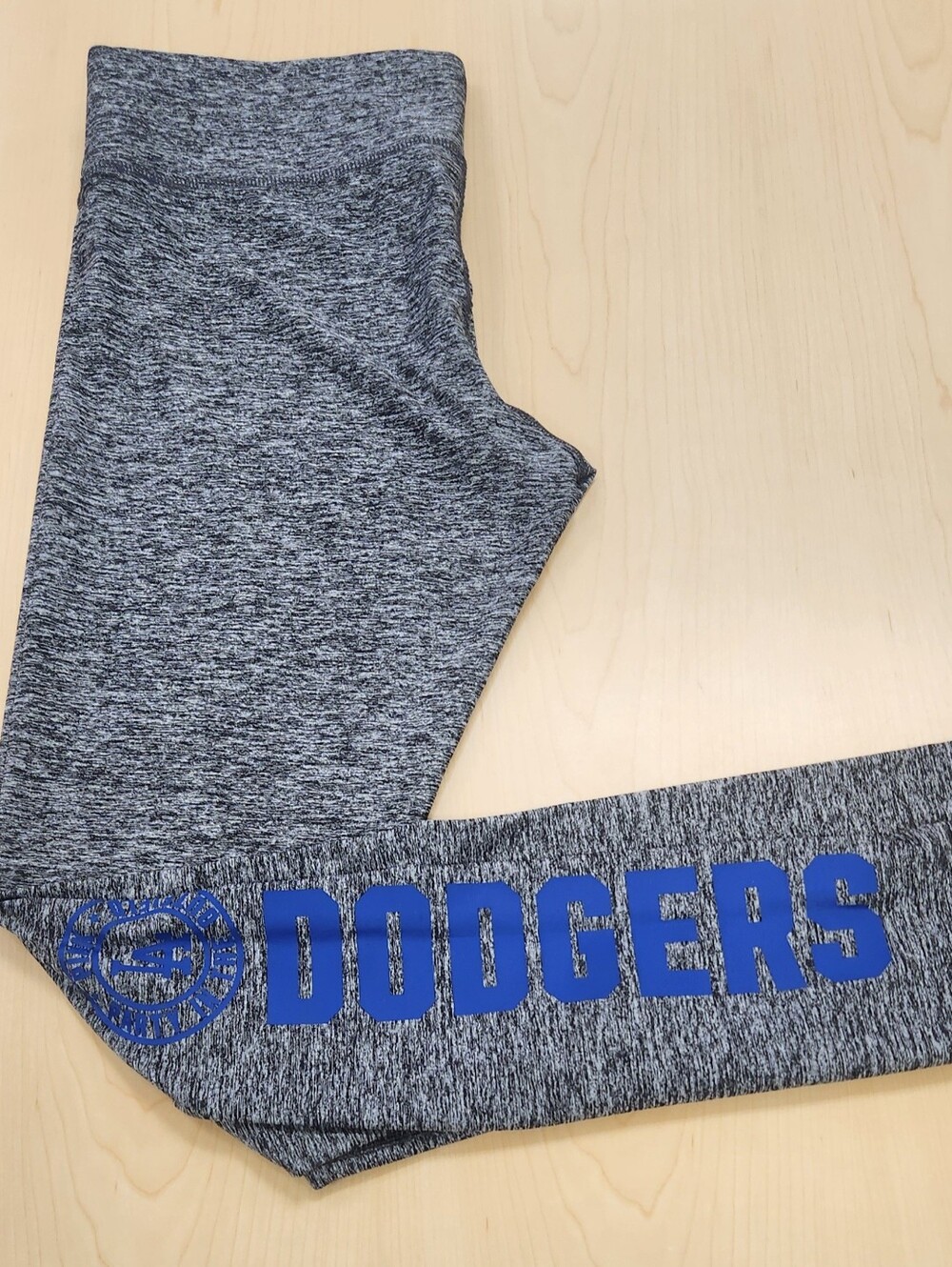 *LIKE NEW* Victoria's Secret PINK Los Angeles Dodgers Med Leggings Pants Tights - Picture 8 of 8